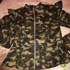 Camo-Fab zip up flair and ruffle jacket